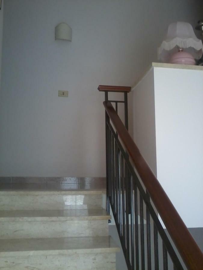 Sperone Hotel Mandra Capreria Kültér fotó